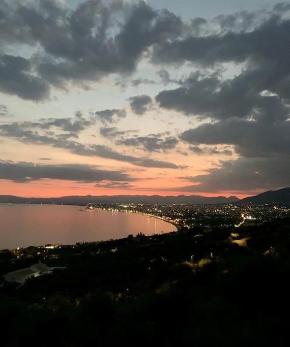 Marine'S Lux Villa:Golden Sunset Kalamata Exteriér fotografie